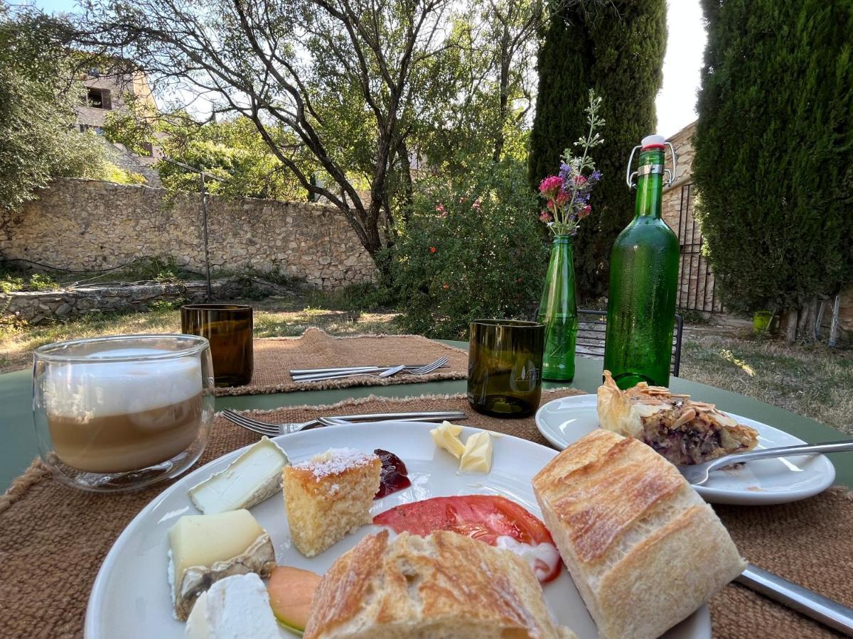Le Pavadou B&B Méthamis Zewnętrze zdjęcie